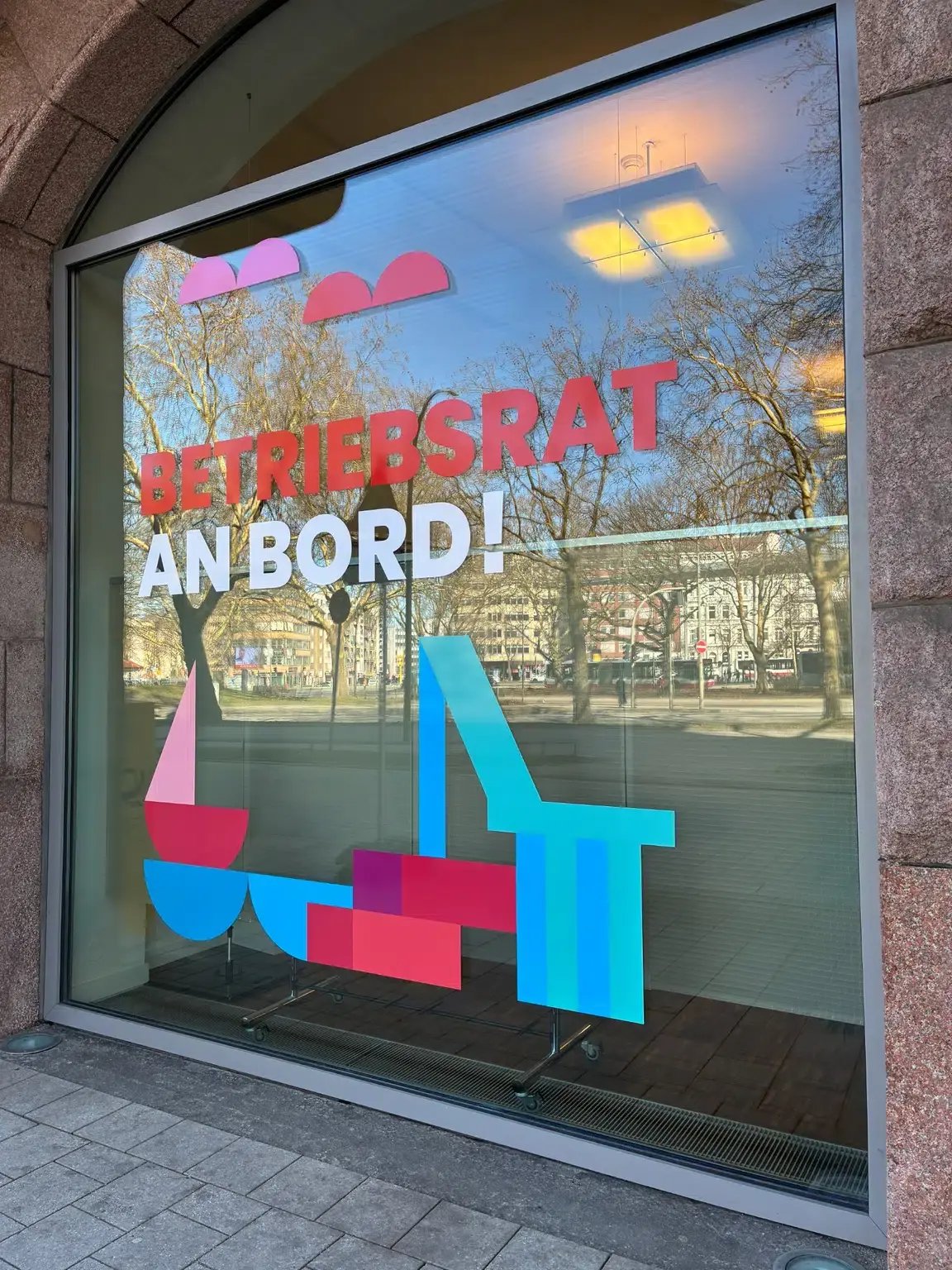 2026_Bildungszentrum Hamburg_Fassadenbeklebung_10